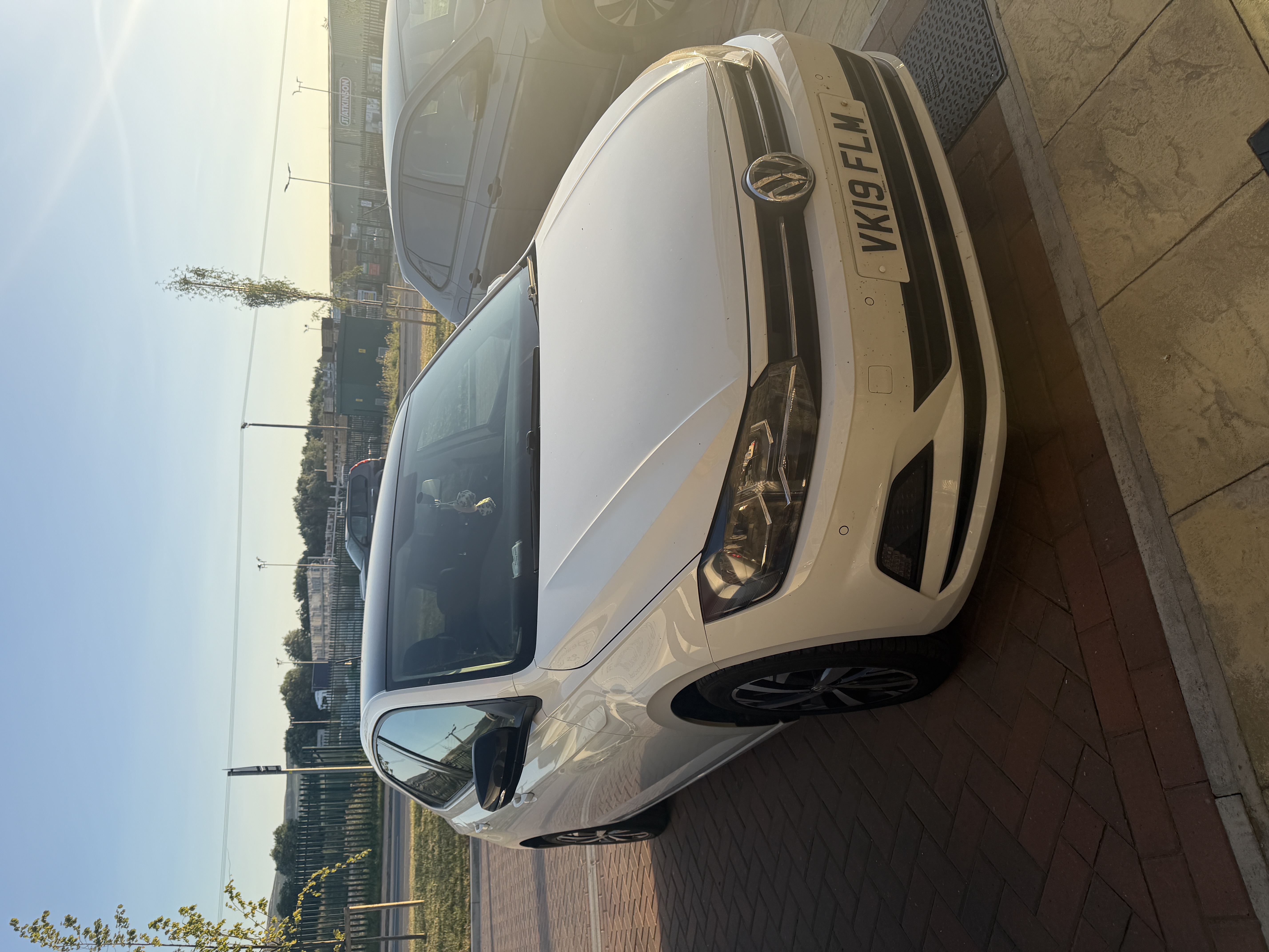 driver_front_side