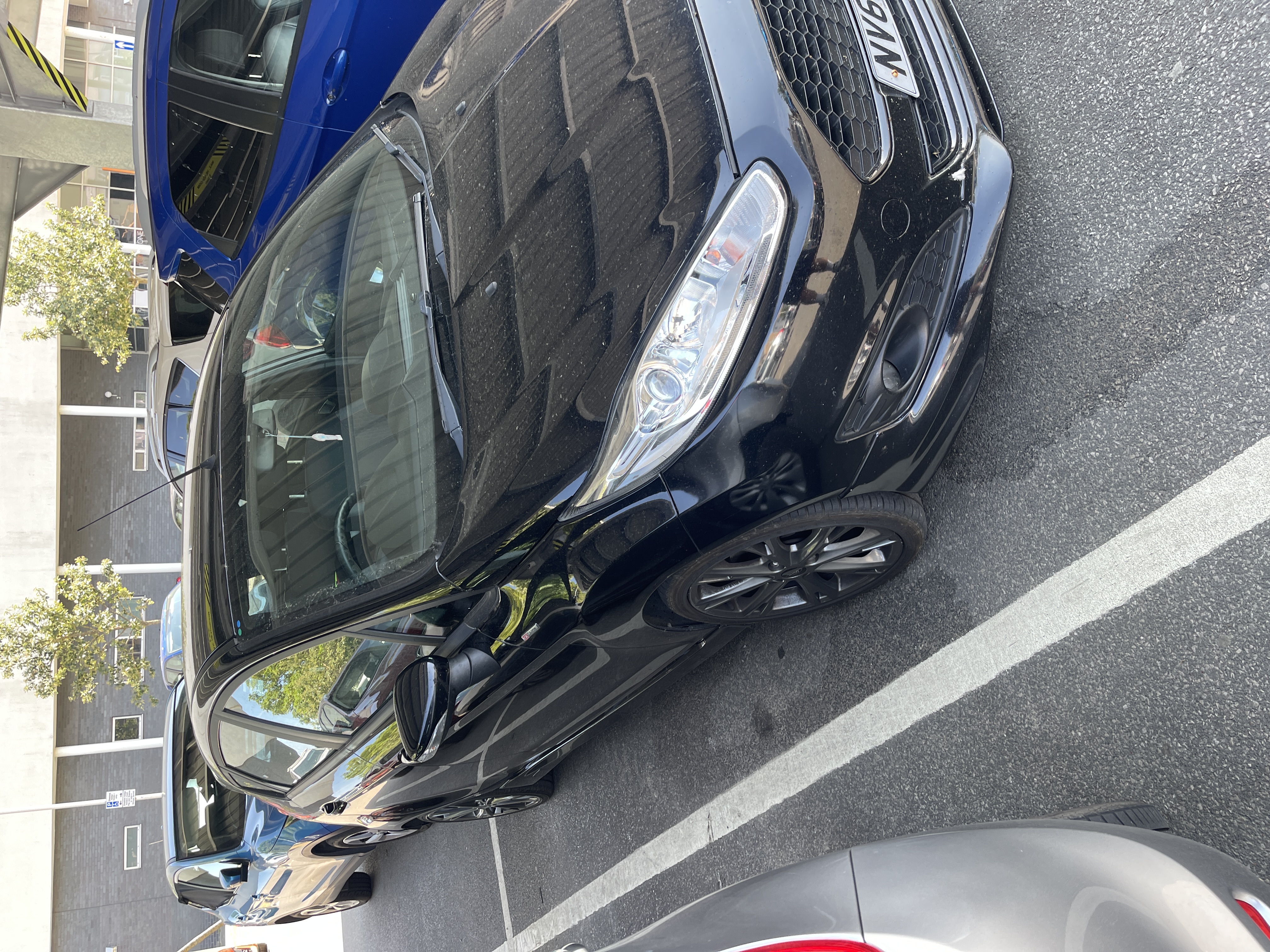 driver_front_side