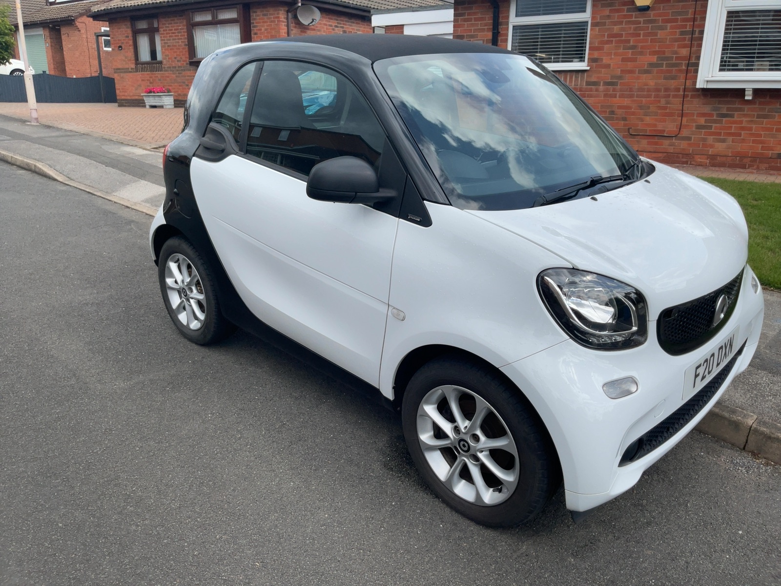 driver_front_side