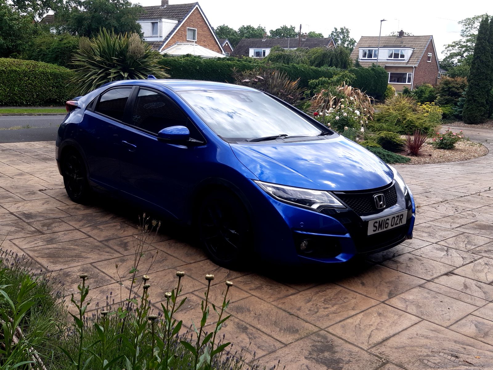 driver_front_side