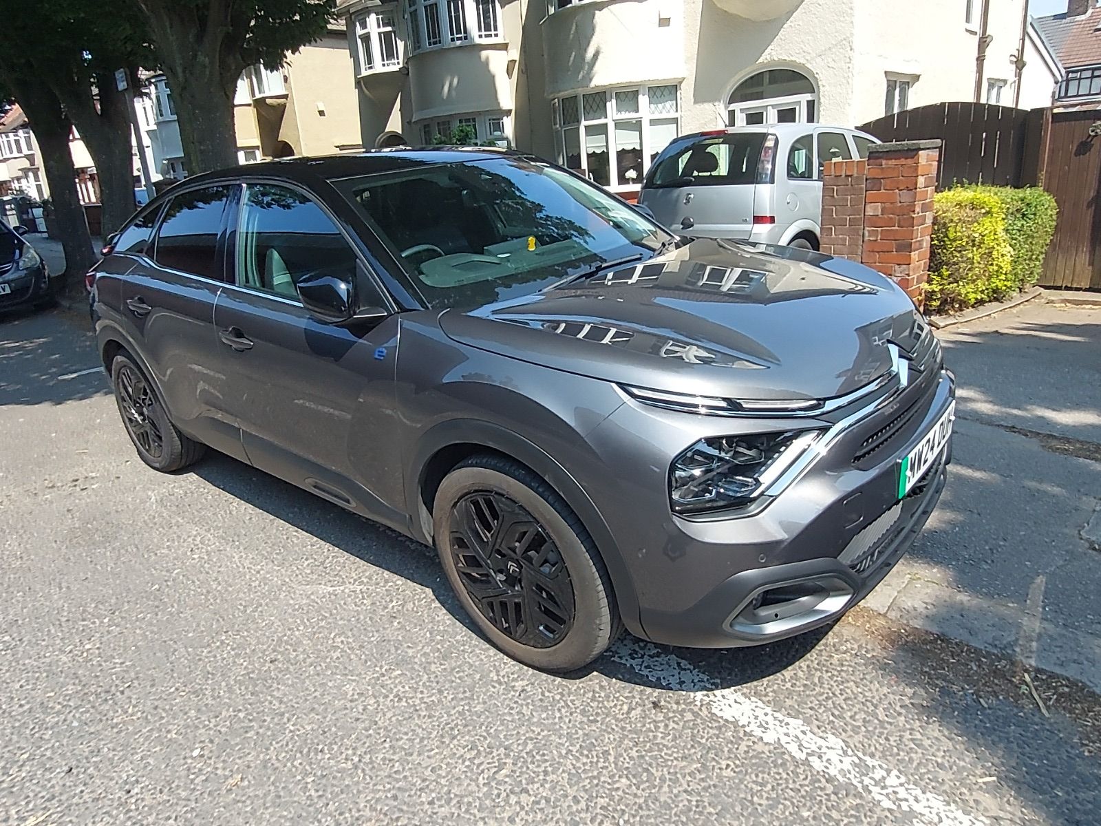 driver_front_side