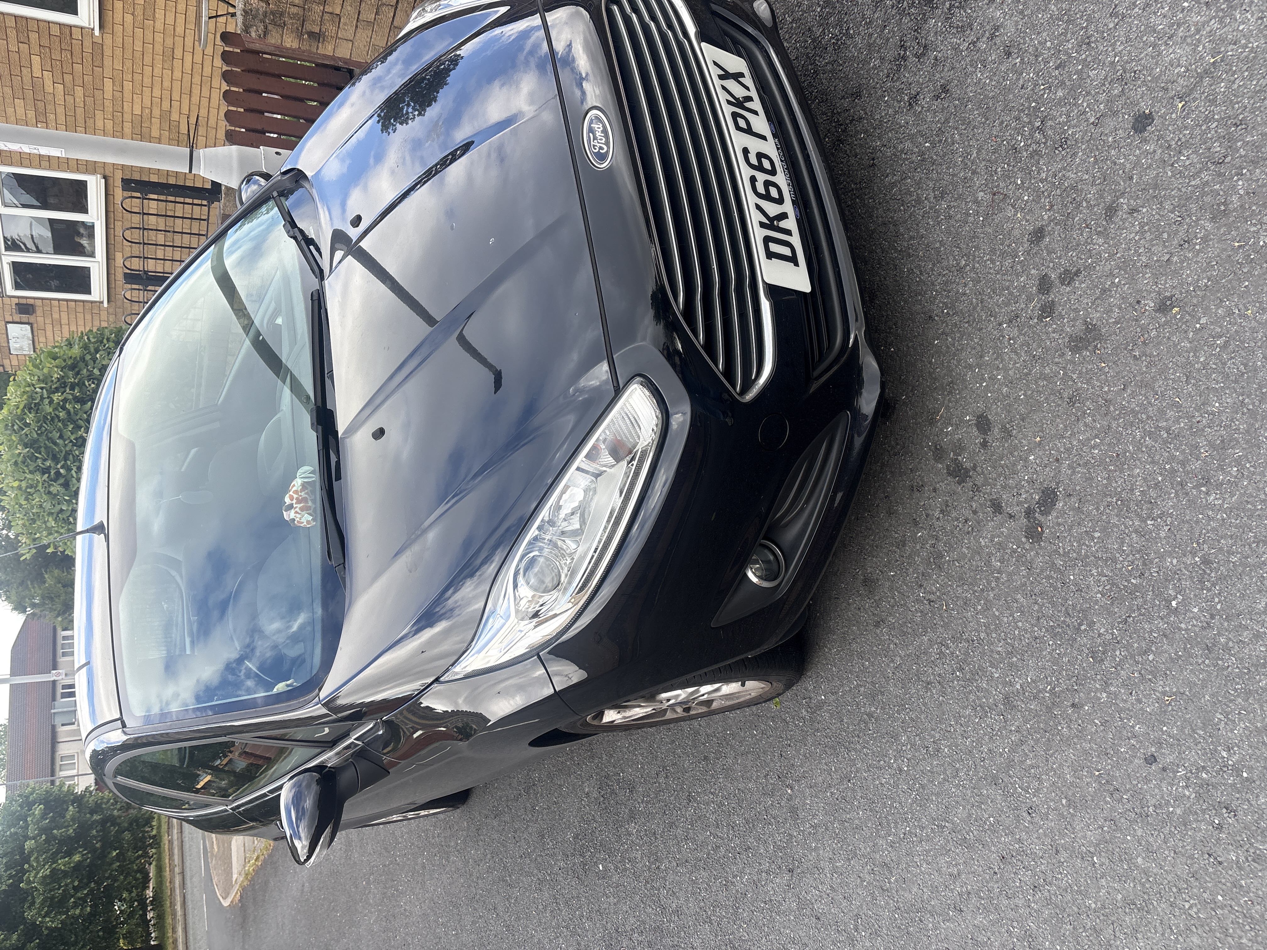 driver_front_side